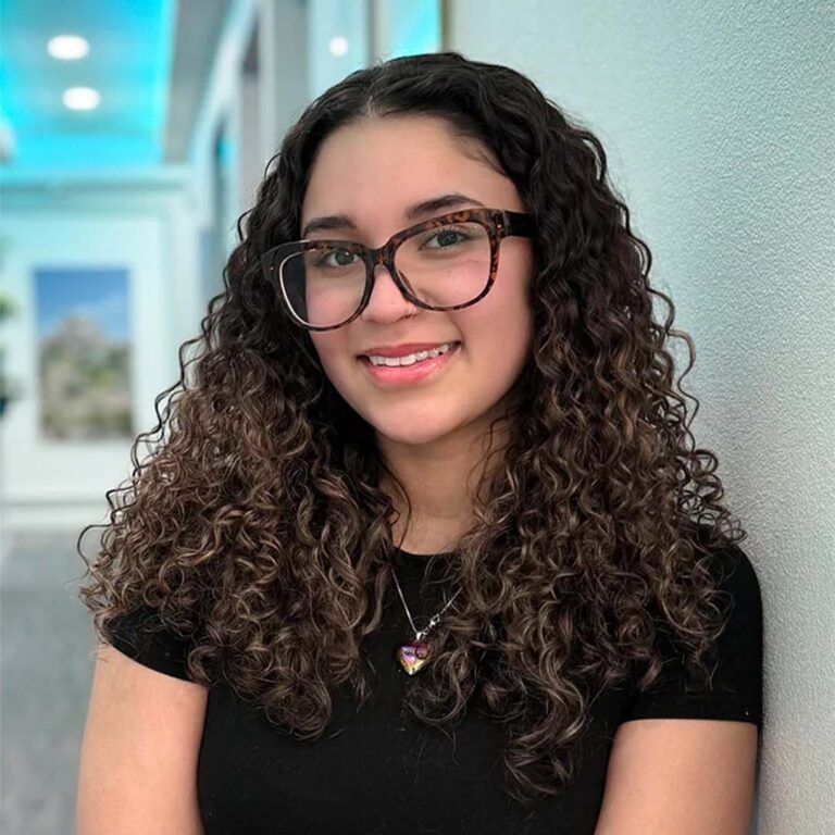 Chloe Desert Hills Dental