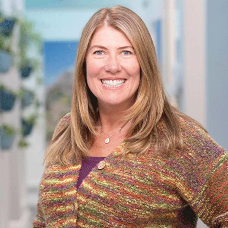 headshot of Dr. Deborah Staten, dentist and owner of Desert Hills Dental in Las Vegas, NV